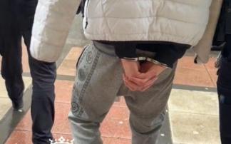 Uno de los detenidos por el apuñalamiento en La Rochapea. Policía Municipal. 