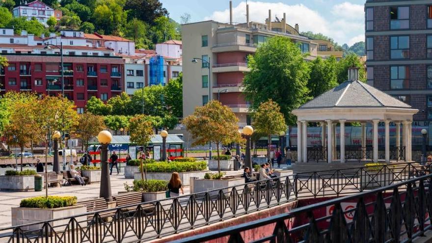 Deusto estrenará bidegorri tras las obras en el entorno de la Plaza San Pedro de Deusto B.U.