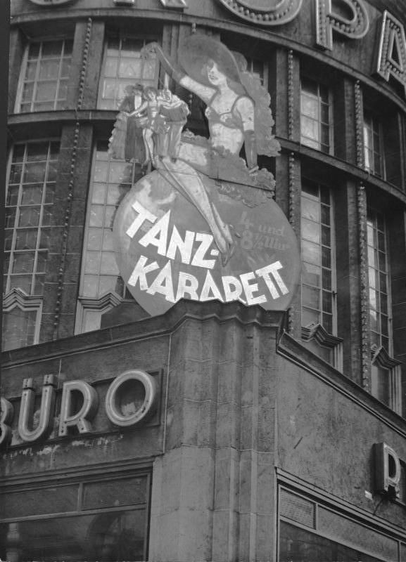 Cartel del Tanz Kabarett.