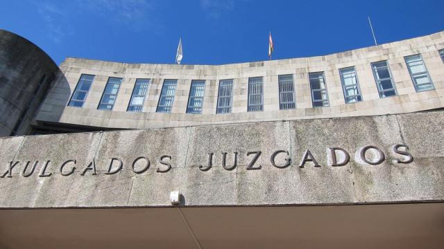 Absuelto un acusado de abusar sexualmente de su hija por "dudas sobre la fiabilidad" del relato de la menor / EP Absuelto un acusado de abusar sexualmente de su hija por "dudas sobre la fiabilidad" del relato de la menor
