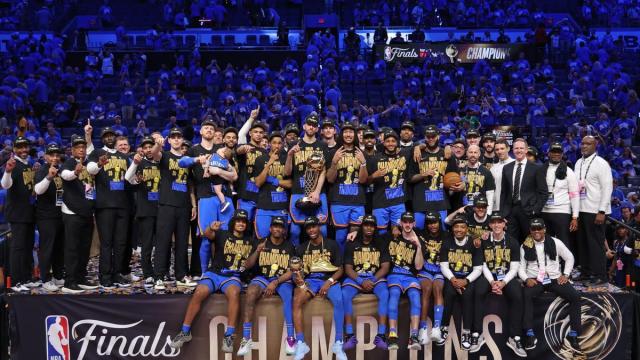 Los Oklahoma City Thunder celebran la consecución del título de la pasada edición de la NBA.