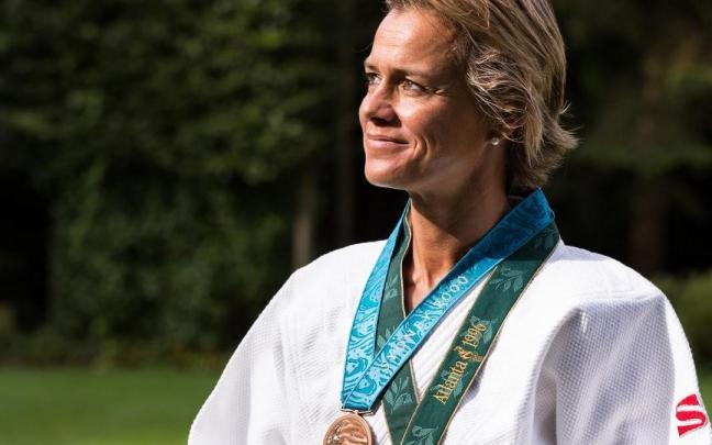 Gella Vandecaveye posa con sus medallas olímpicas. / Wikimedia Gella Vandecaveye posa con sus medallas olímpicas.