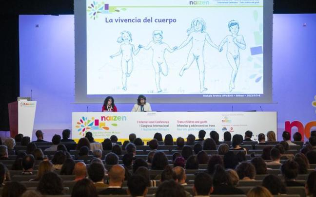 Pradales reafirma su compromiso con la igualdad y los derechos de la infancia trans en el I Congreso Naizen. / Irekia Pradales reafirma su compromiso con la igualdad y los derechos de la infancia trans en el I Congreso Naizen.