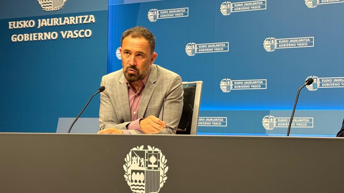El consejero de Vivienda y Agenda Urbana, Denis Itxaso, en una foto de archivo.
