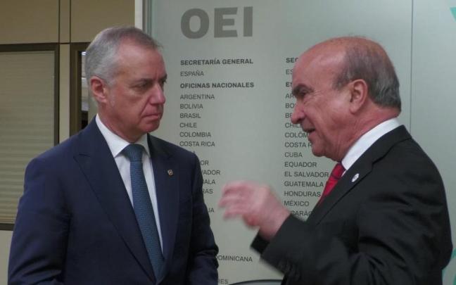 El lehendakari, Iñigo Urkullu, y el secretario general de la Organización de Estados Iberoamericanos, Mariano Jabonero, en una imagen de archivo.