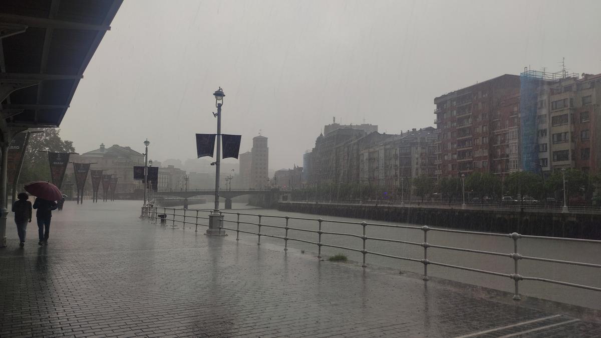 Alerta amarilla por lluvias