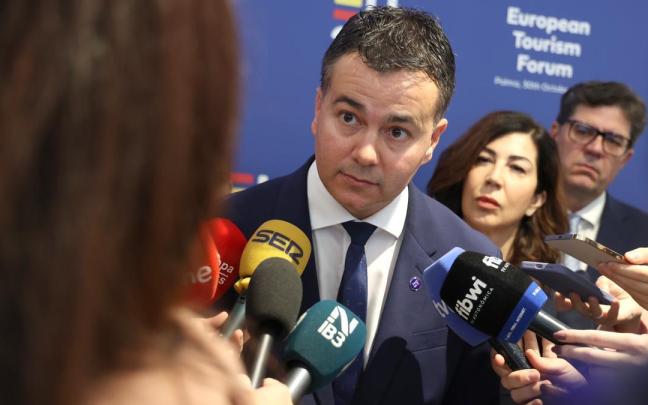 El exministro Héctor Gomez.