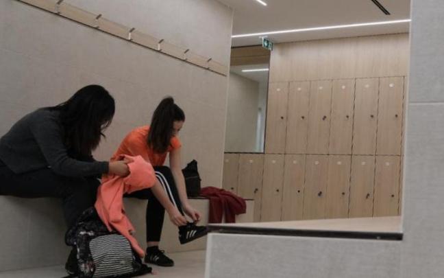 El polideportivo de Urreta reabre sus puertas con la sala de cardio aún cerrada
