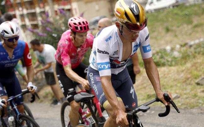 Remco Evenepoel ha abandonado el Tour de Francia por problemas físicos. / EFE Remco Evenepoel ha abandonado el Tour de Francia por problemas físicos.