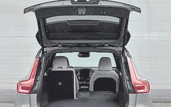 Volvo sigue apostando por el respeto medioambiental potenciando la autonomía y el rendimiento de sus SUV compactos totalmente eléctricos. Fotos: Volvo.