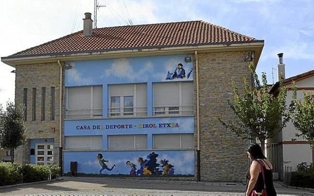 La Casa del Deporte de Dulantzi. La Casa del Deporte de Dulantzi.