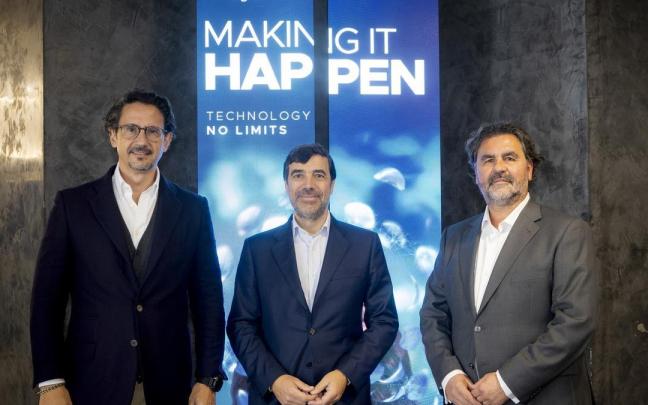 José Luis Manzanares, Anton Arriola y Manu Baraza.