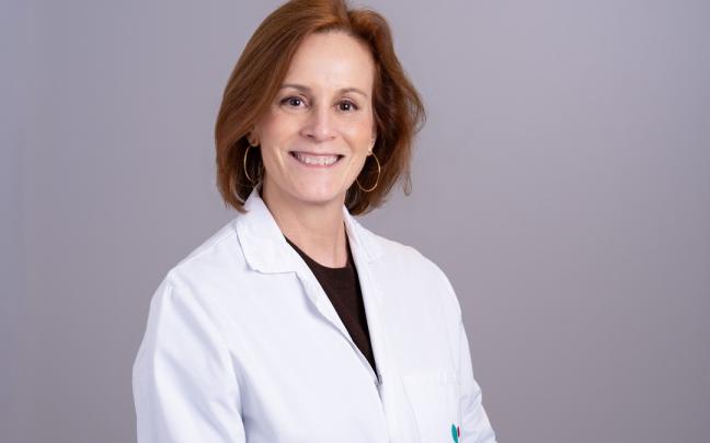 La doctora Elena Galve, jefa del Servicio de Oncología del Hospital Quirónsalud Bizkaia