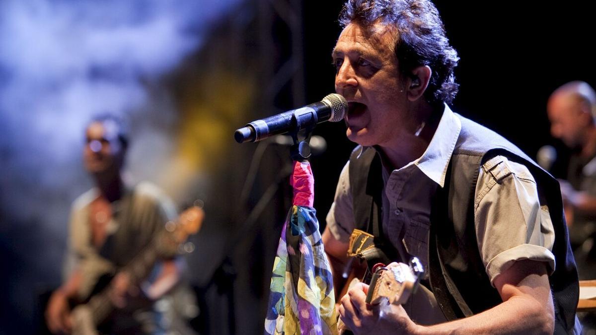El cantante Manolo García.