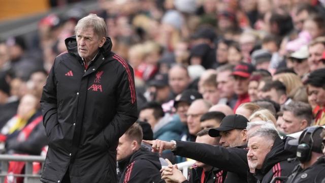 Kenny Dalglish, durante un partido de leyendas del Liverpool celebrado el pasado marzo de este mismo año.
