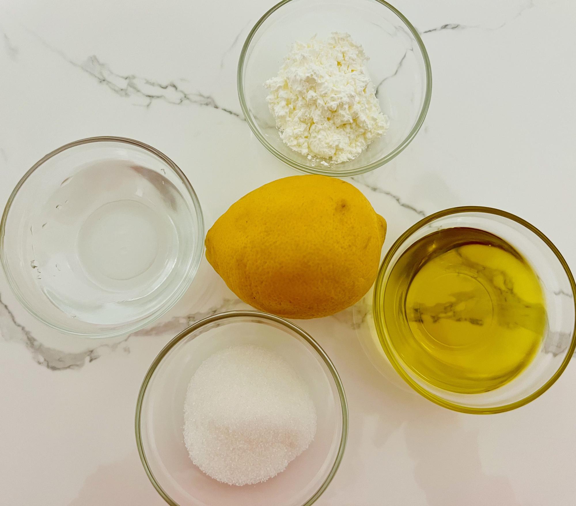 Los ingredientes para elaborar rosquillas caseras.