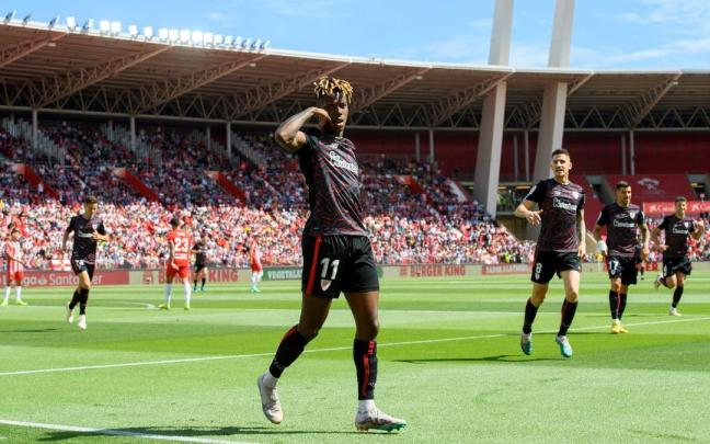 Nico Williams celebra el gol con el que el Athletic abrió la lata ante el Almería. Nico Williams celebra el gol con el que el Athletic abrió la lata ante el Almería.