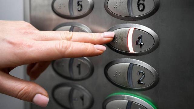 La normativa de ascensores que obliga a realizar sustituciones y reformas