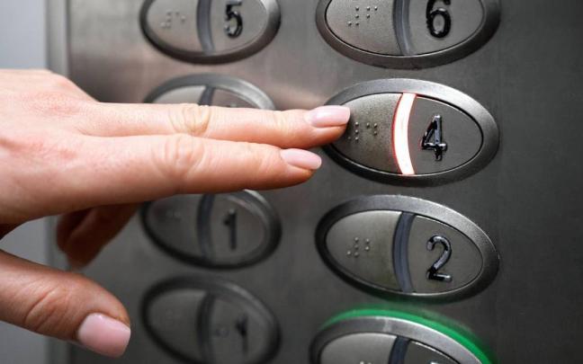 La normativa de ascensores que obliga a realizar sustituciones y reformas