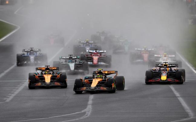 Imagen de la salida del último Gran Premio de Australia, cita que este fin de semana dará comienzo al Mundial de Fórmula 1.