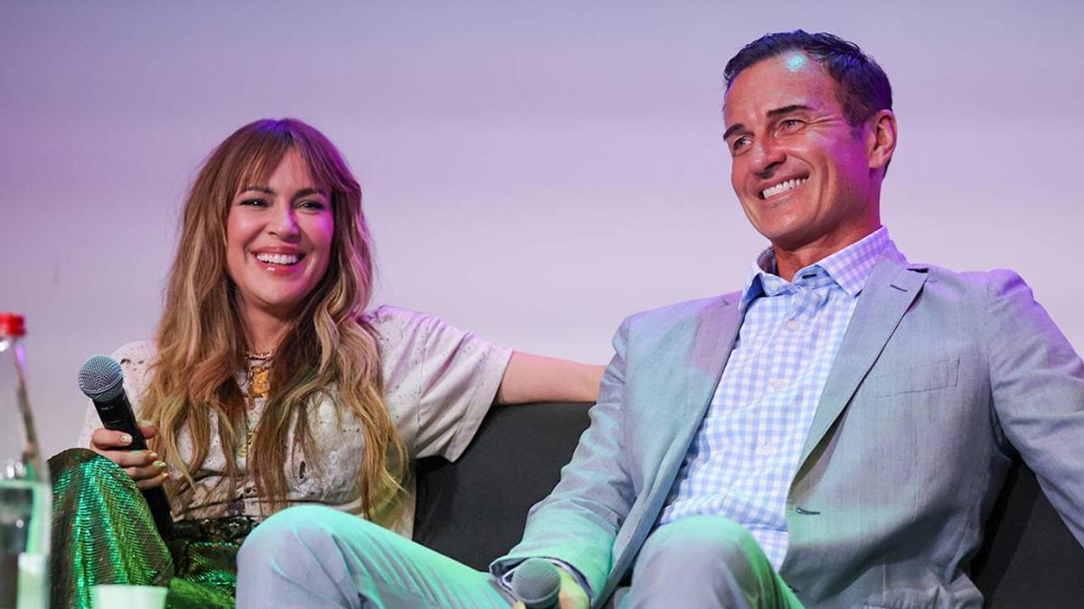 Alyssa Milano junto a Julian McMahon