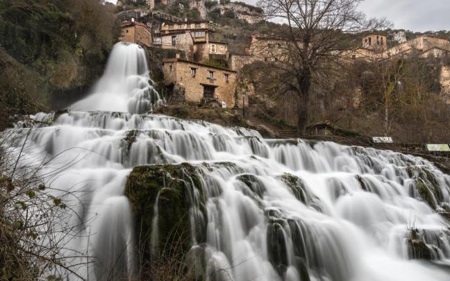 Cascada en Orbaneja del Castillo. Cascada en Orbaneja del Castillo.