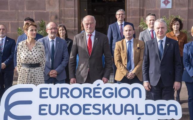 María Chivite, Alain Rousset e Iñigo Urkullu, en la reunión de la eurorregión Nueva Aquitania-CAV-Nafarroa María Chivite, Alain Rousset e Iñigo Urkullu, en la reunión de la eurorregión Nueva Aquitania-CAV-Nafarroa