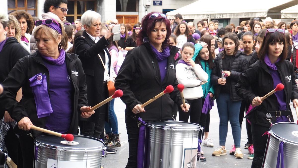 Loredi Salegi, en una de las actuaciones como componente de Uluka Batuka.