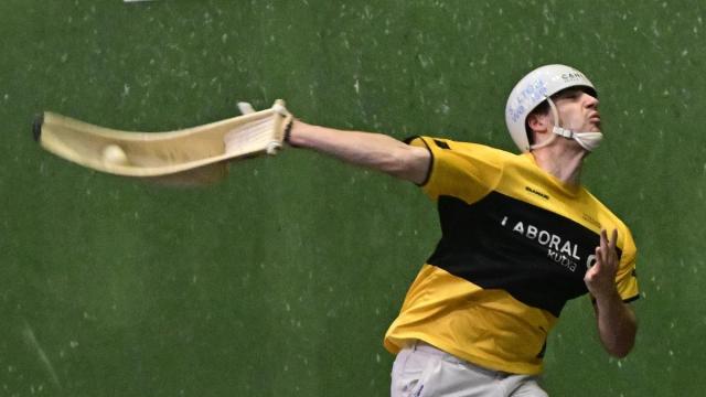 Semifinal del Bilbao Iron Cup entre Johan-Atain y Goitia-Gorka en el Club Deportivo.