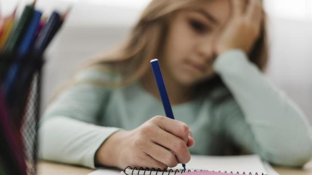 Uno de cada tres menores se autolesiona y el 20% tiene ideas suicidas