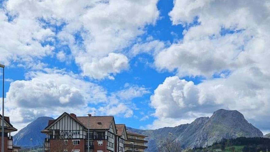 Construcción de nuevas viviendas públicas de alquiler en Muntsaratz