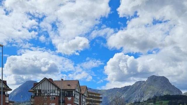 Construcción de nuevas viviendas públicas de alquiler en Muntsaratz