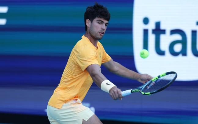 Alcaraz cae en Miami, Landaluce buscará vengarle y Etcheverry sobrevive a Jódar.