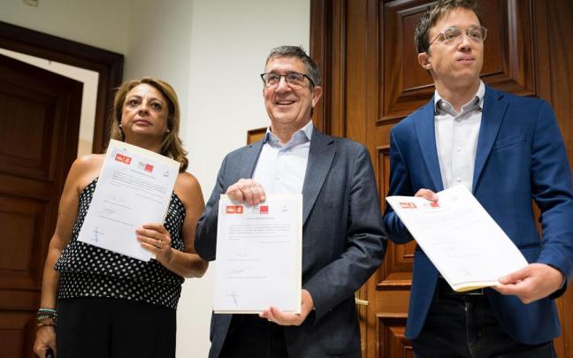 Los portavoces registran la proposición.