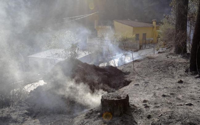 El incendio forestal en Montitxelvo (Valencia), en imágenes El incendio forestal en Montitxelvo (Valencia), en imágenes