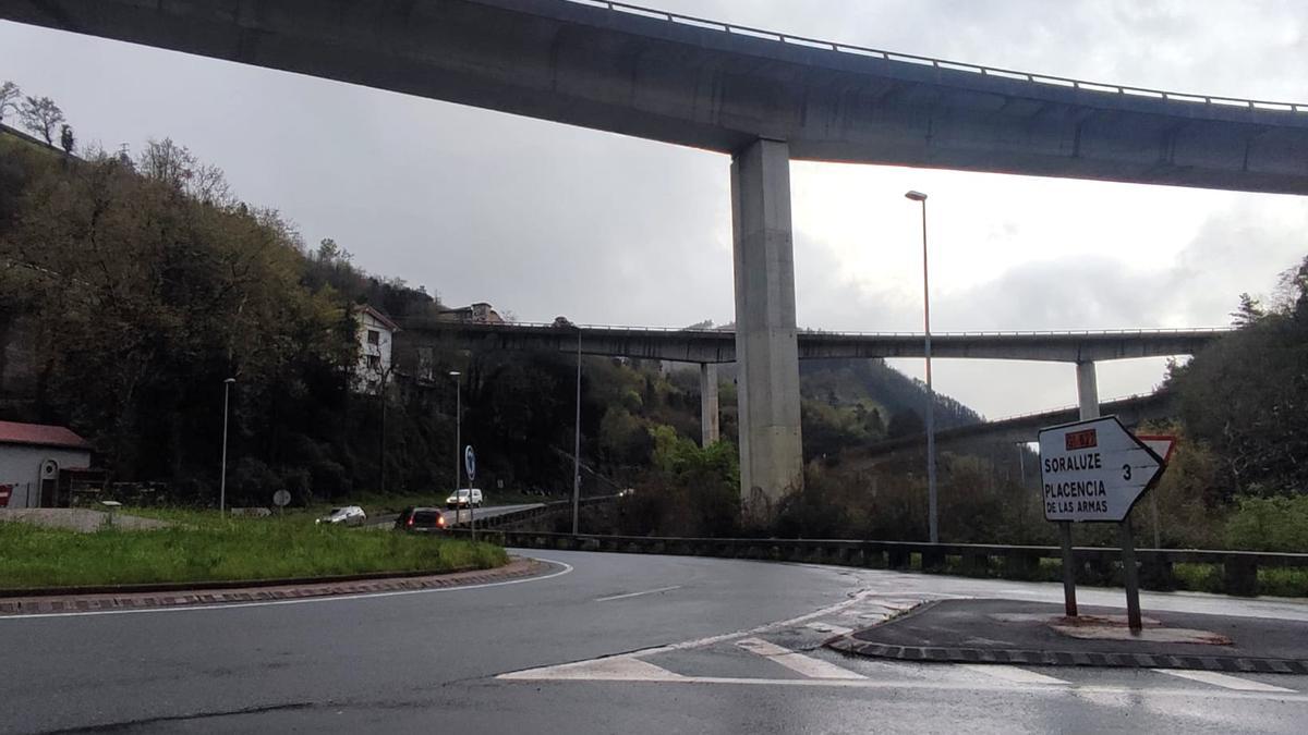 Maltzaga es un punto estratégico en la red viaria vasca de largo recorrido y tráfico pesado