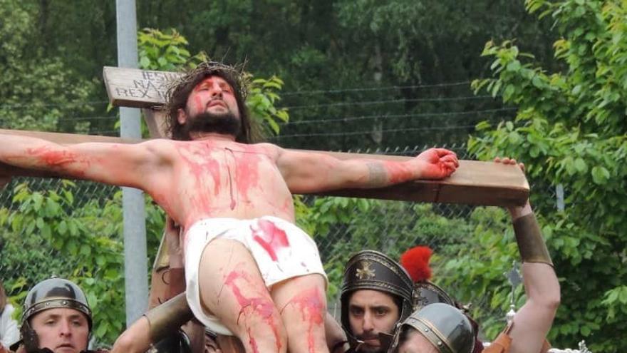 La recreación del Via Crucis destaca por su realismo y emotividad