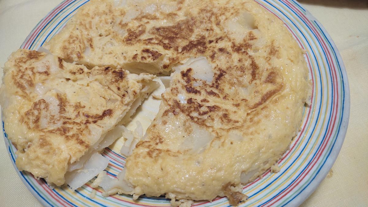 La tortilla de nabo es una buena alternativa a la de patata.