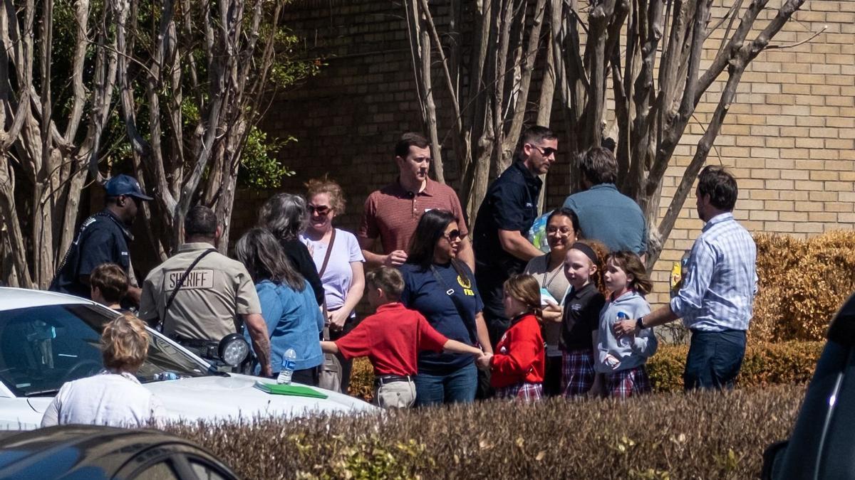 Tiroteo masivo en una escuela de Nashville.