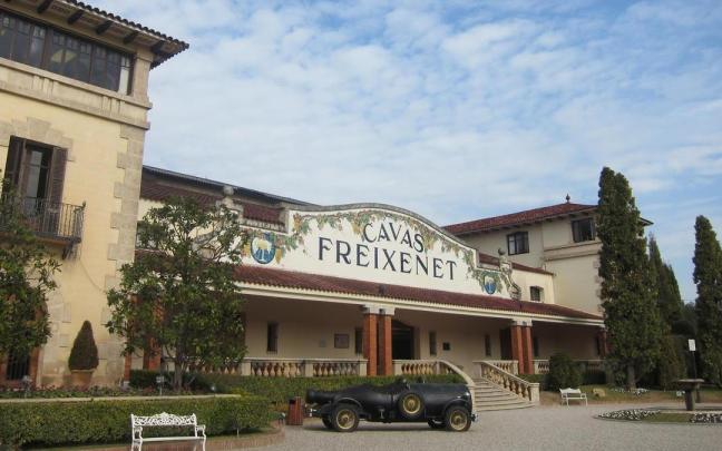 Fachada de Cavas Freixenet.