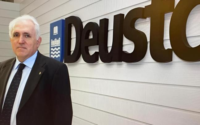 José María Guibert, antiguo rector de la Universidad de Deusto