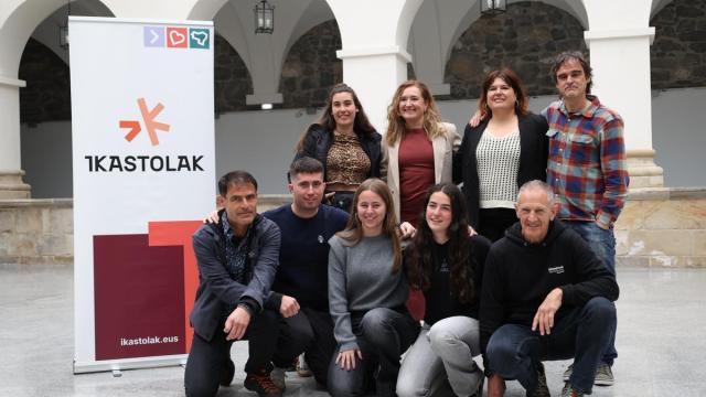 Presentación del festival de creación en euskera Piztu Plaza.