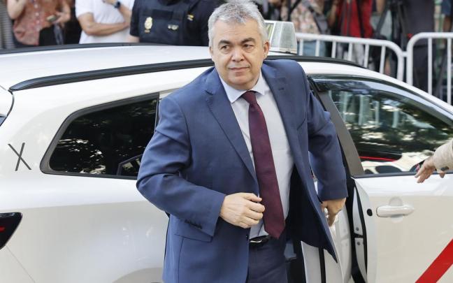 Santos Cerdán, a su llegada a prestar declaración ante el Supremo el día de su entrada en prisión.