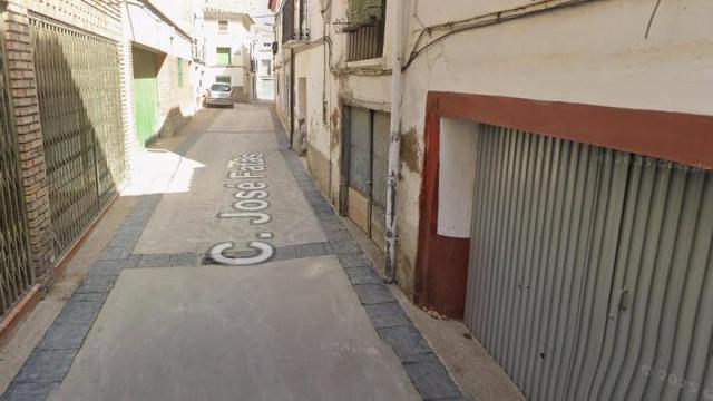 Imagen de la calle José Fatas, de Sariñena, donde han ocurrido los hechos.