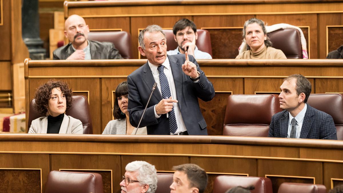 Enrique Santiago, en un pleno del Congreso de los Diputados.