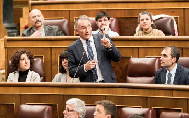 Enrique Santiago, en un pleno del Congreso de los Diputados. / Diego Radamés / Europa Press Enrique Santiago, en un pleno del Congreso de los Diputados.