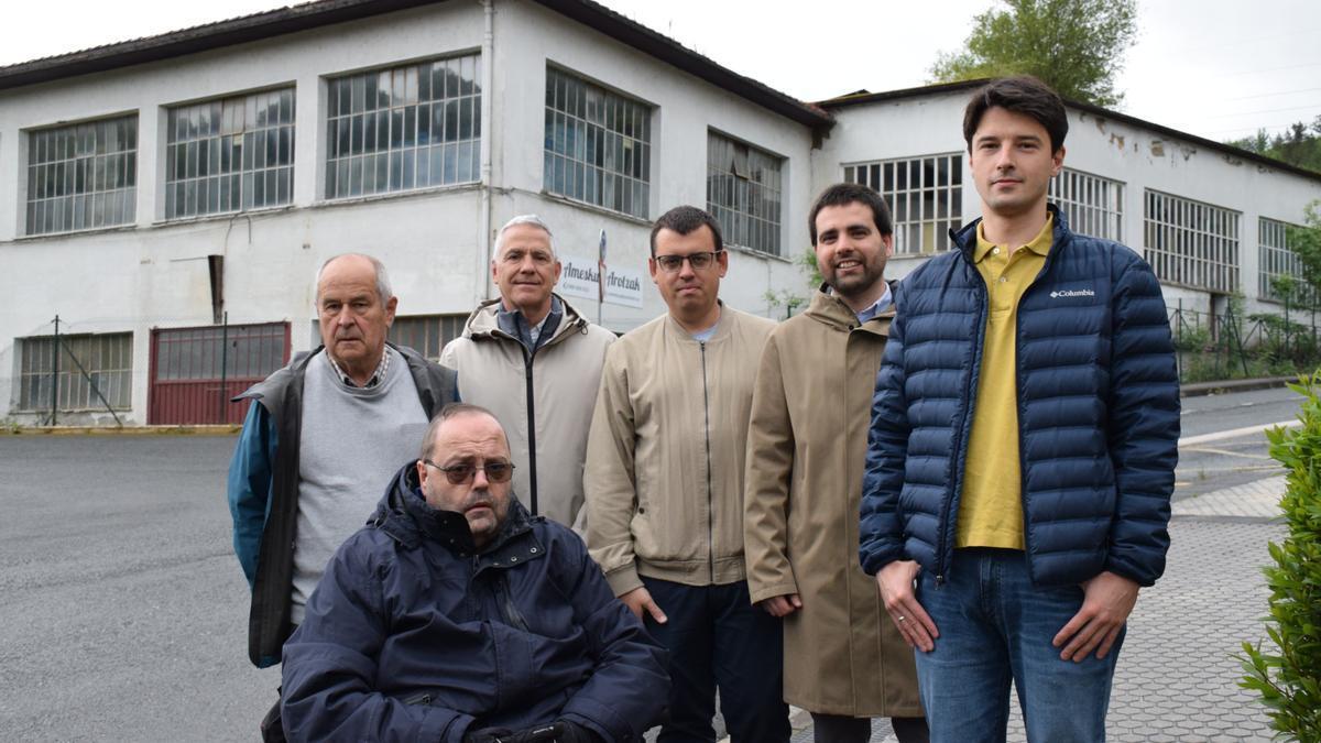 Ediles del PNV en la comarca en la presentación de su propuesta para hacer frente a la problemática de la vivienda.