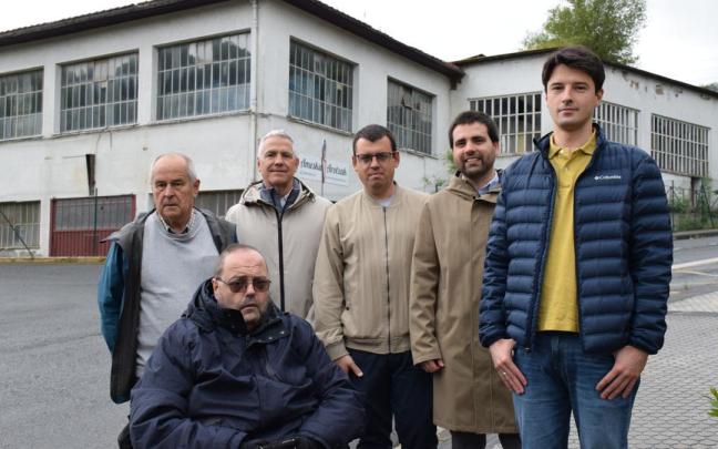 Ediles del PNV en la comarca en la presentación de su propuesta para hacer frente a la problemática de la vivienda.