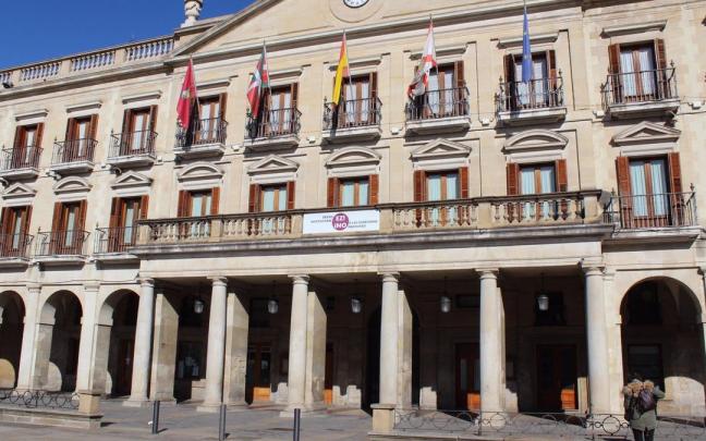 Gasteizko Udalak 4,3 milioi euro inbertituko ditu Jundizko industrialdean kamioientzako aparkalekua egiteko.