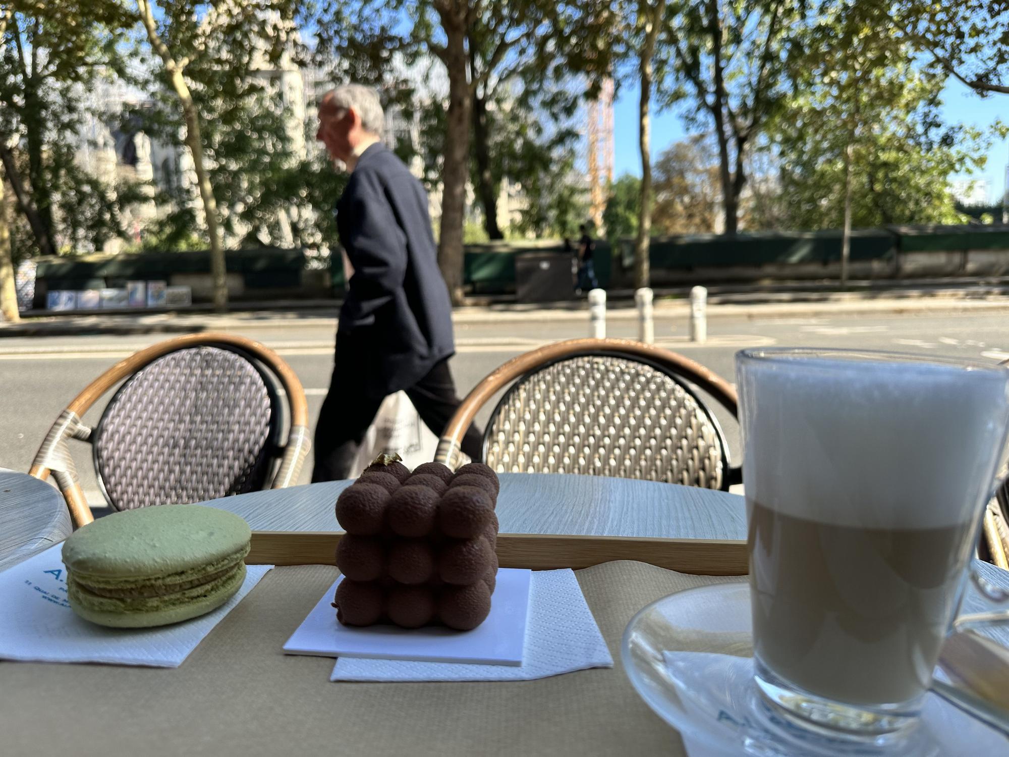 Un desayuno clásicos en A. Lacroix Pâtissier